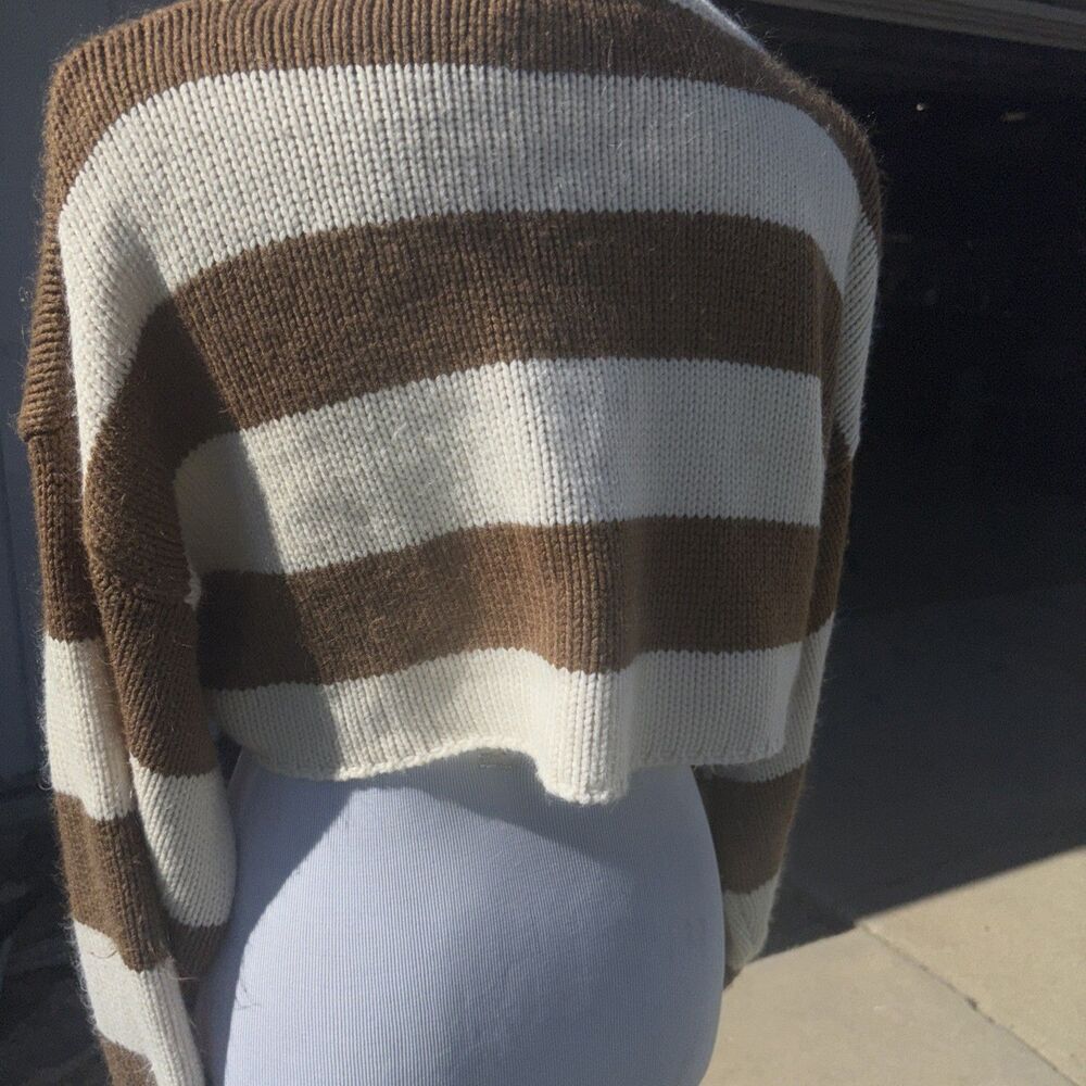 Ultra cropped long sleeve striped sweater - Picture 6 of 6